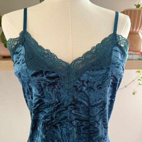 INC Crushed Velvet Teal Blue Lace Cami Slip Tank  M Y2K Lingeriecore Fall - Picture 3 of 8